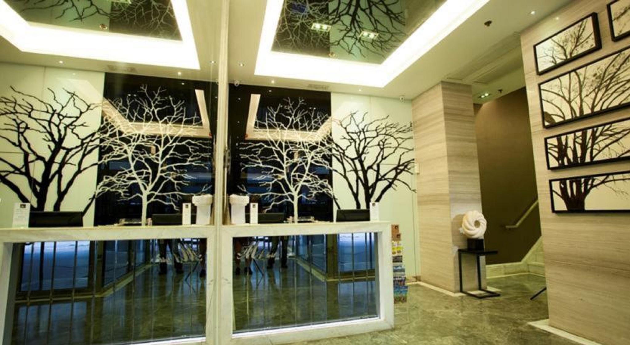 M1 Hotel Хонконг Екстериор снимка